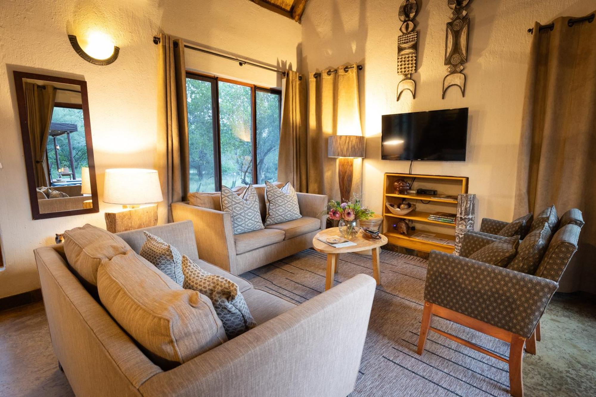 Zebra Lodge *